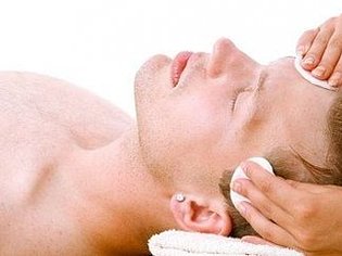 Чем очистить кожу лица после массажа